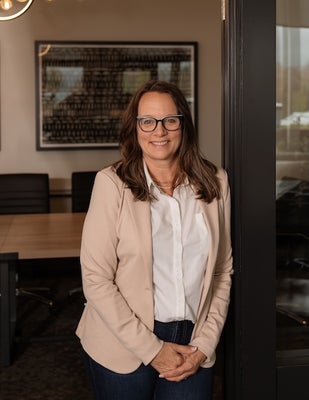 Portrait of Steph Poppe, REALTOR®